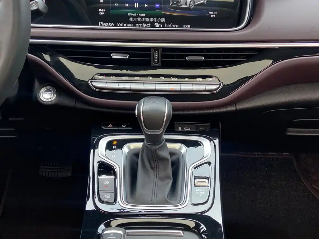 GAC Trumpchi M6 2024 — фото 11