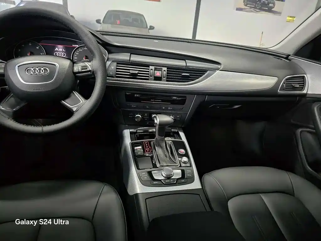 Audi A6L 2014 — фото 10