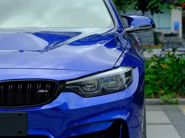 BMW M4 2019