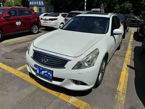 Infiniti G Series 2013