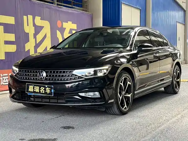 Volkswagen Magotan 2023