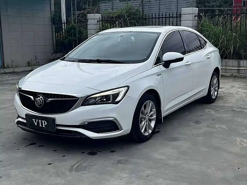 Buick Verano 2018 — фото 1