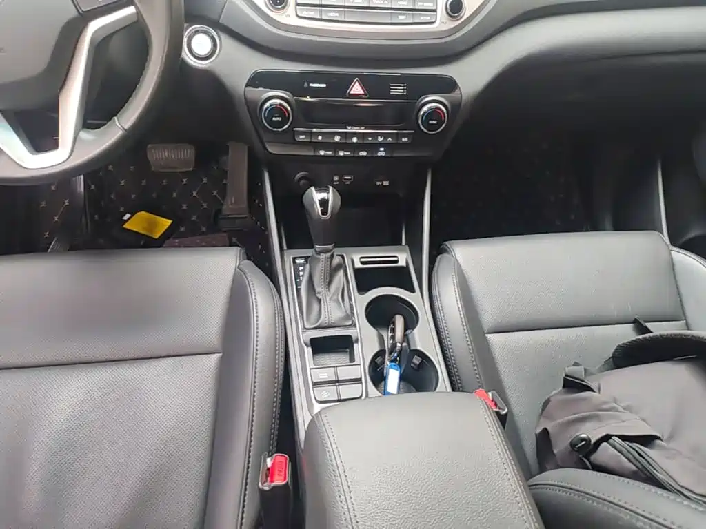 Hyundai Tucson 2016 — фото 14