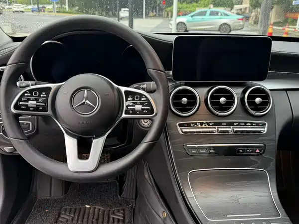 Mercedes-Benz C-Class 2019