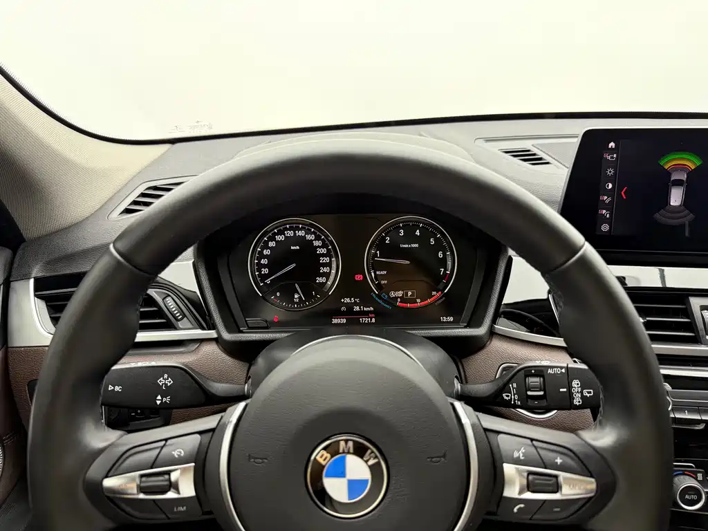 BMW X1 2022 — фото 4