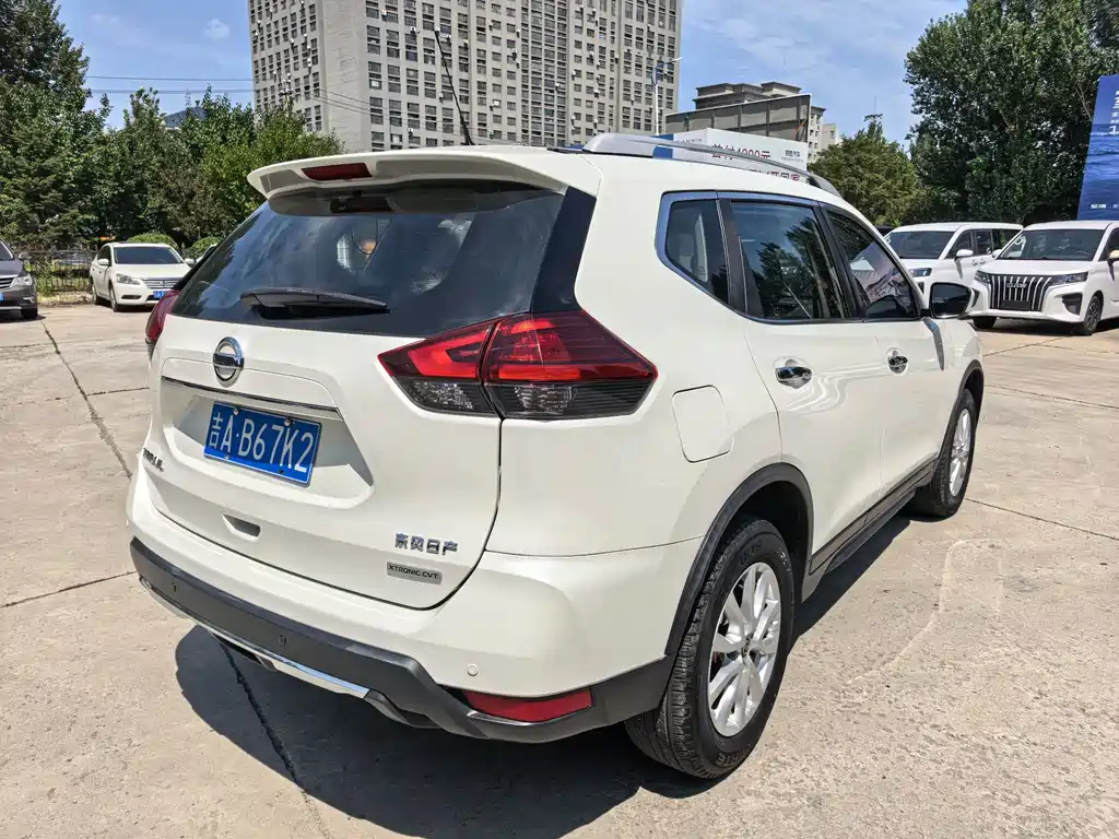 Nissan X-Trail 2020 — фото 10