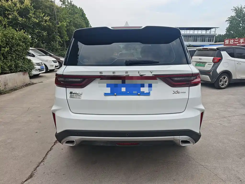 Geely Vision X6 2022 — фото 11