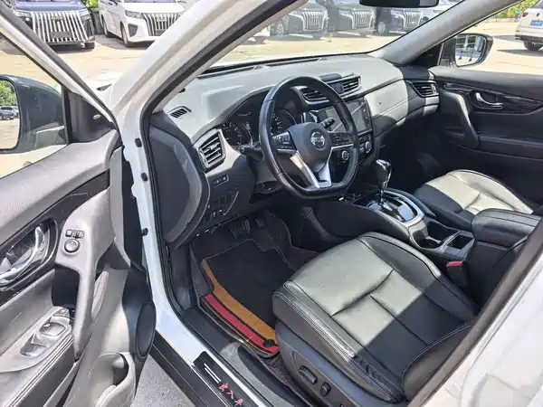 Nissan X-Trail 2020