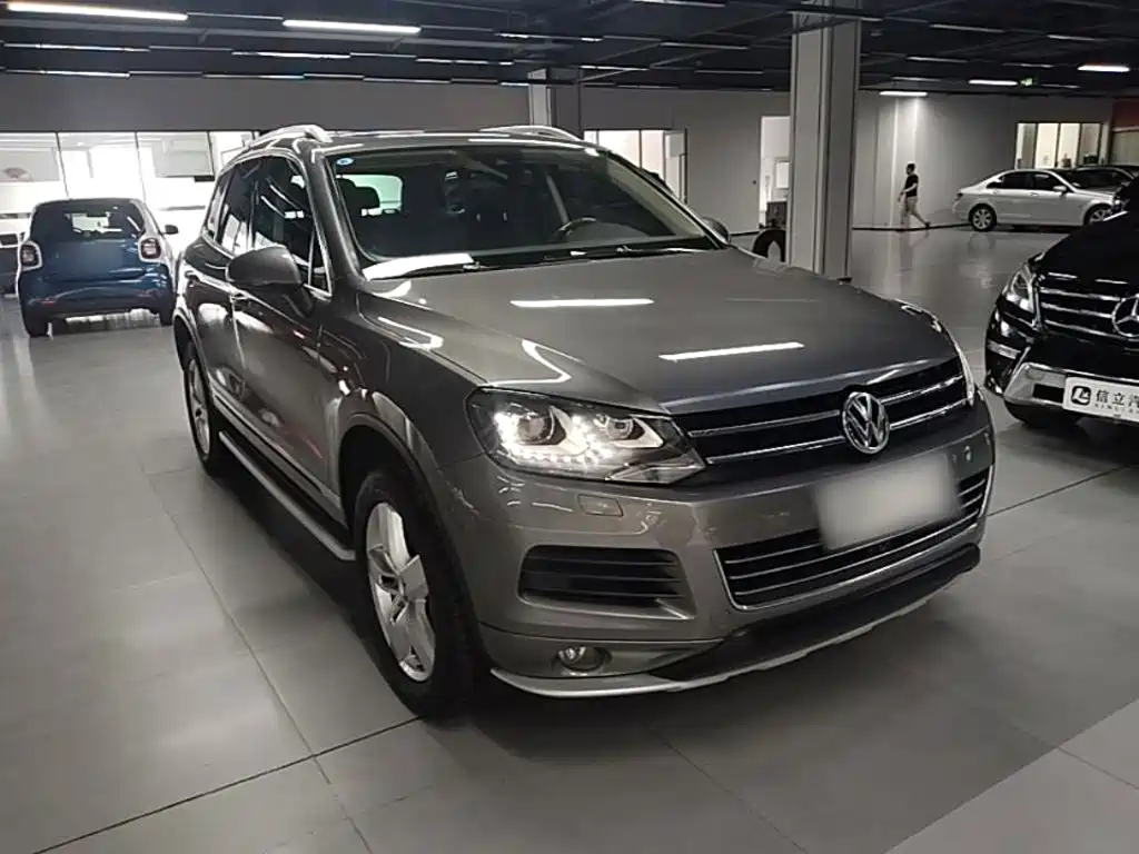 Volkswagen Touareg 2014