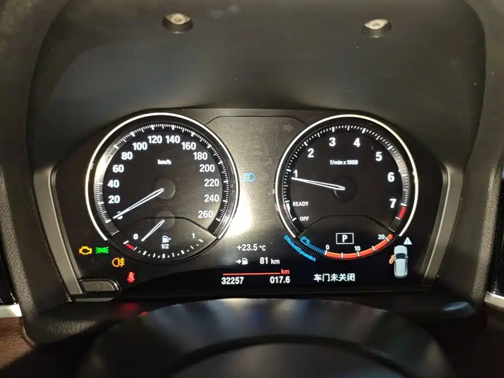 BMW X1 2022 — фото 12