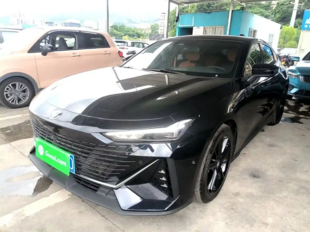 Changan UNI-V 2022