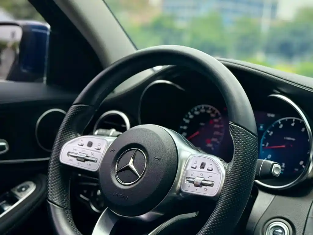 Mercedes-Benz C-Class 2020 — фото 12