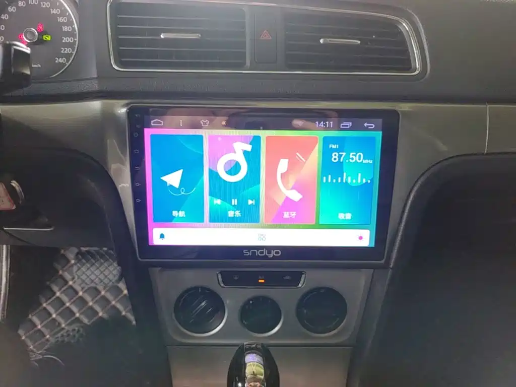 Volkswagen Gran Lavida 2015 — фото 13
