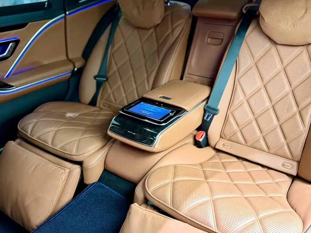 Mercedes-Benz Maybach S-Class 2022 — фото 12