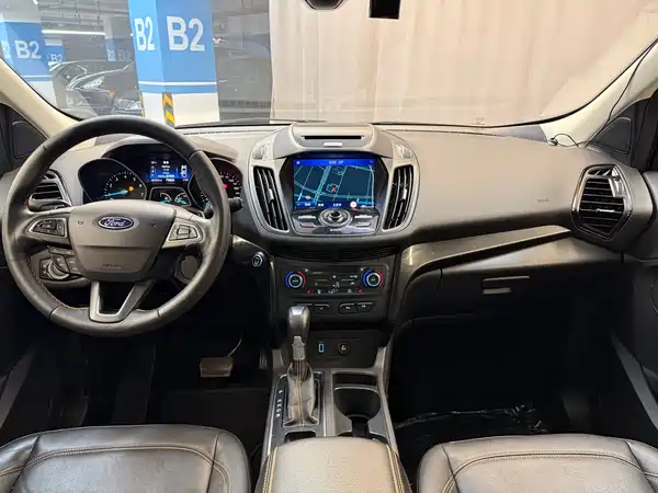Ford Kuga 2017