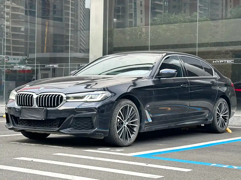 BMW 5 Series 2021