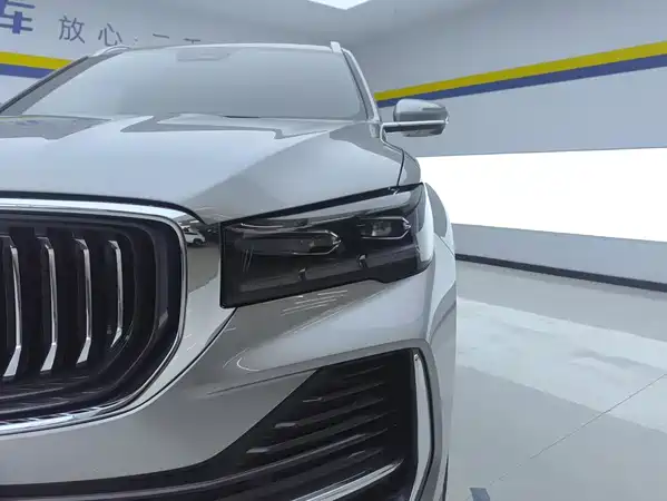 Geely Xingyue L 2024