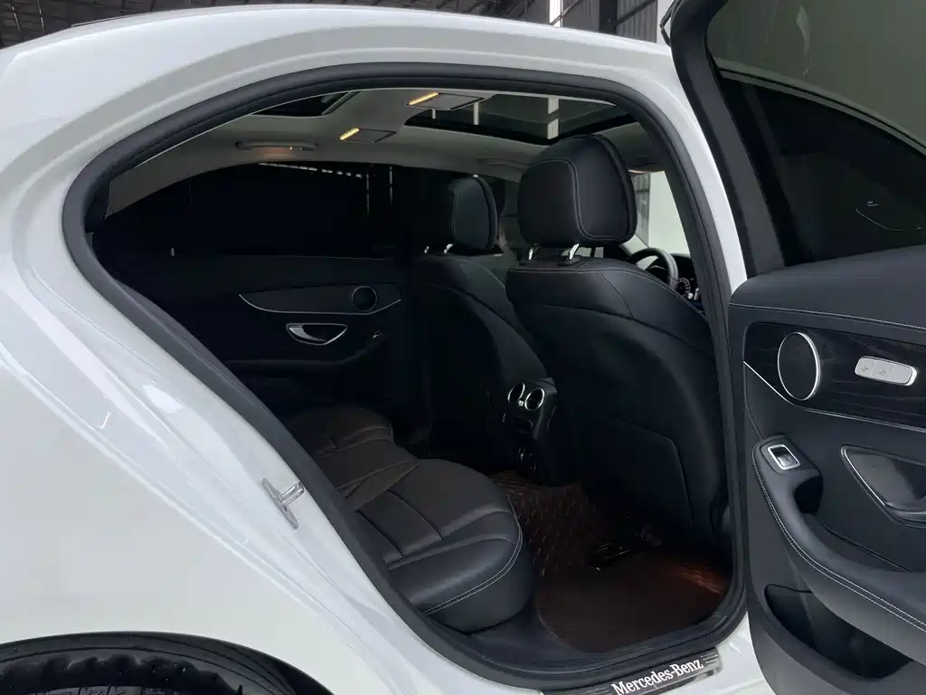 Mercedes-Benz C-Class 2021 — фото 22