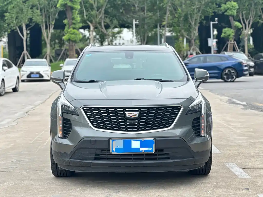 Cadillac XT4 2019 — фото 2