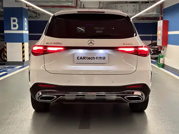 Mercedes-Benz GLC 2023