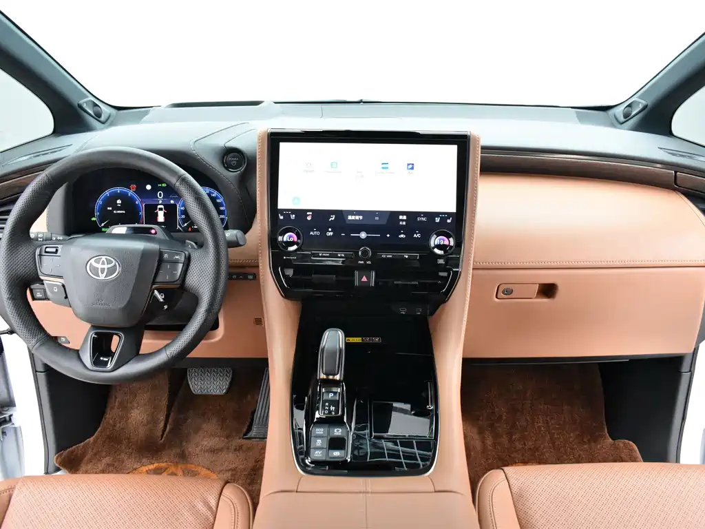 Toyota Alphard 2024 — фото 8