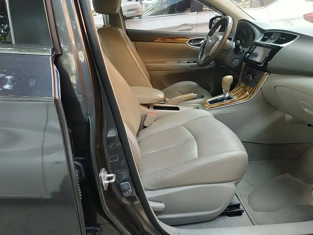 Nissan Sylphy 2016 — фото 25
