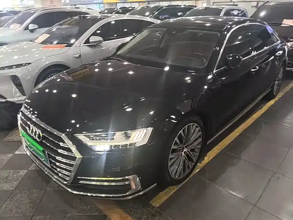 Audi A8 2021
