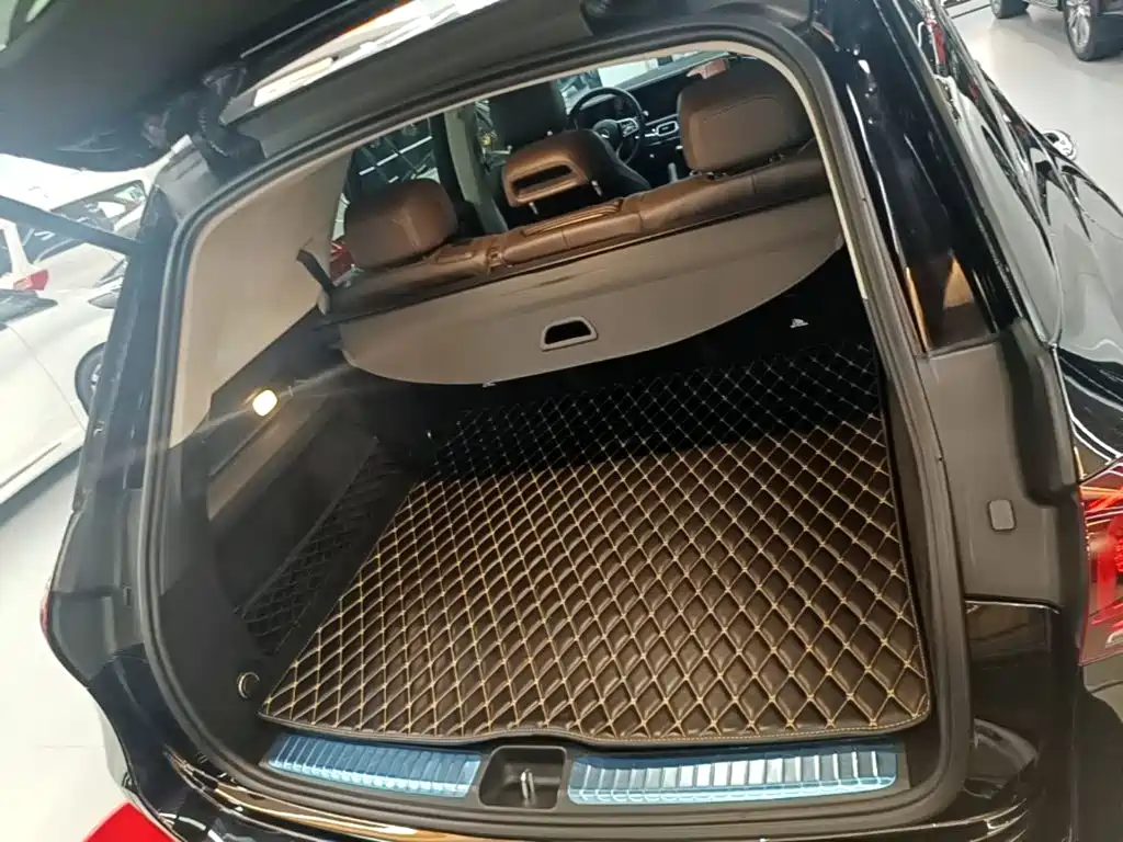 Mercedes-Benz GLE 2021 — фото 19
