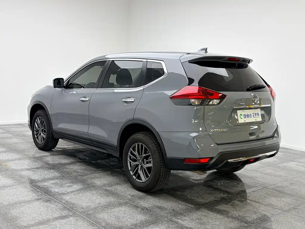 Nissan X-Trail 2025