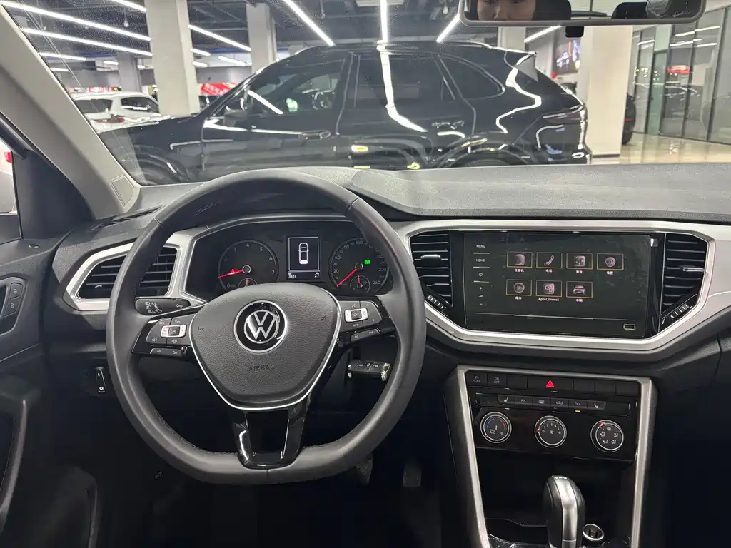 Volkswagen T-Roc 2022 — фото 15