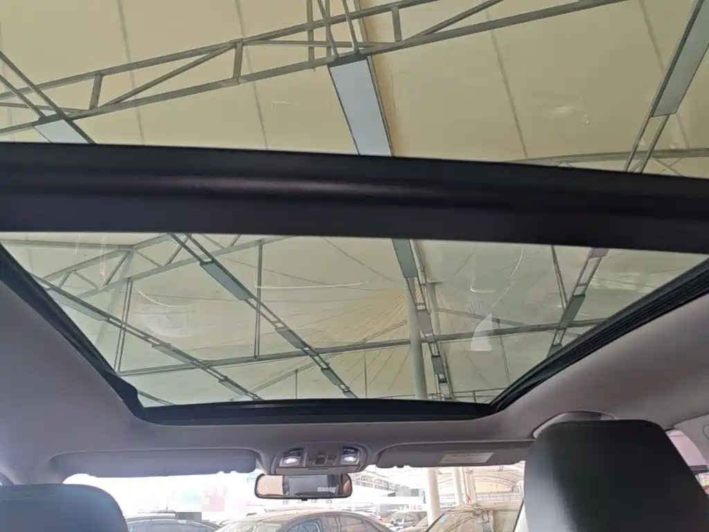 Kia KX5 2016 — фото 18