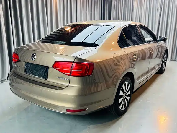 Volkswagen Sagitar 2019