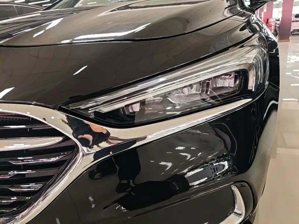 Buick LaCrosse 2021 — фото 24