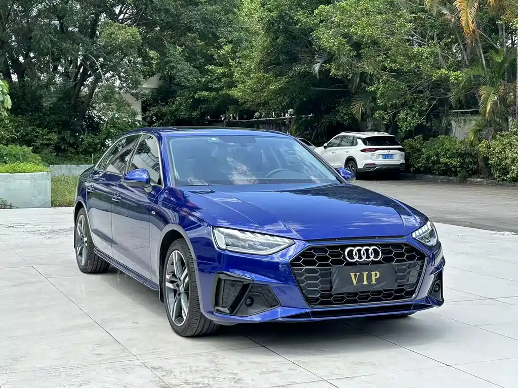 Audi A4L 2021
