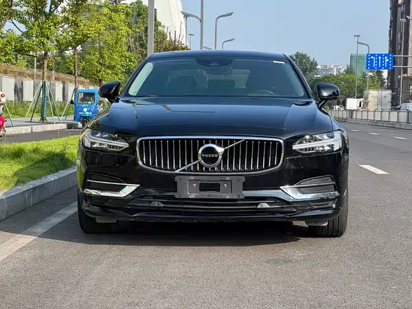 Volvo S90 2018