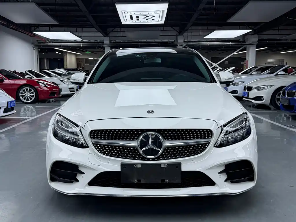 Mercedes-Benz C-Class 2020