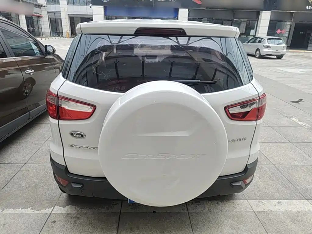 Ford EcoSport 2017 — фото 6