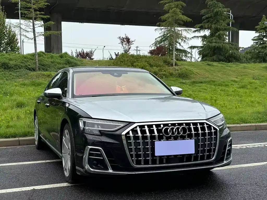 Audi A8 2023