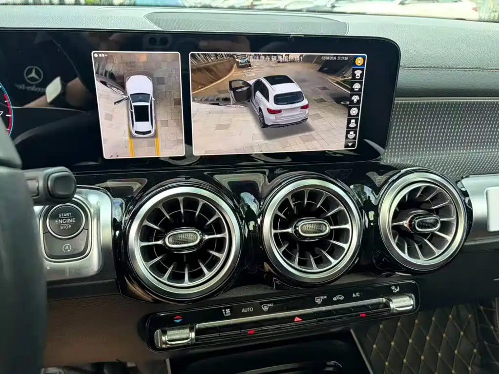 Mercedes-Benz GLB 2021