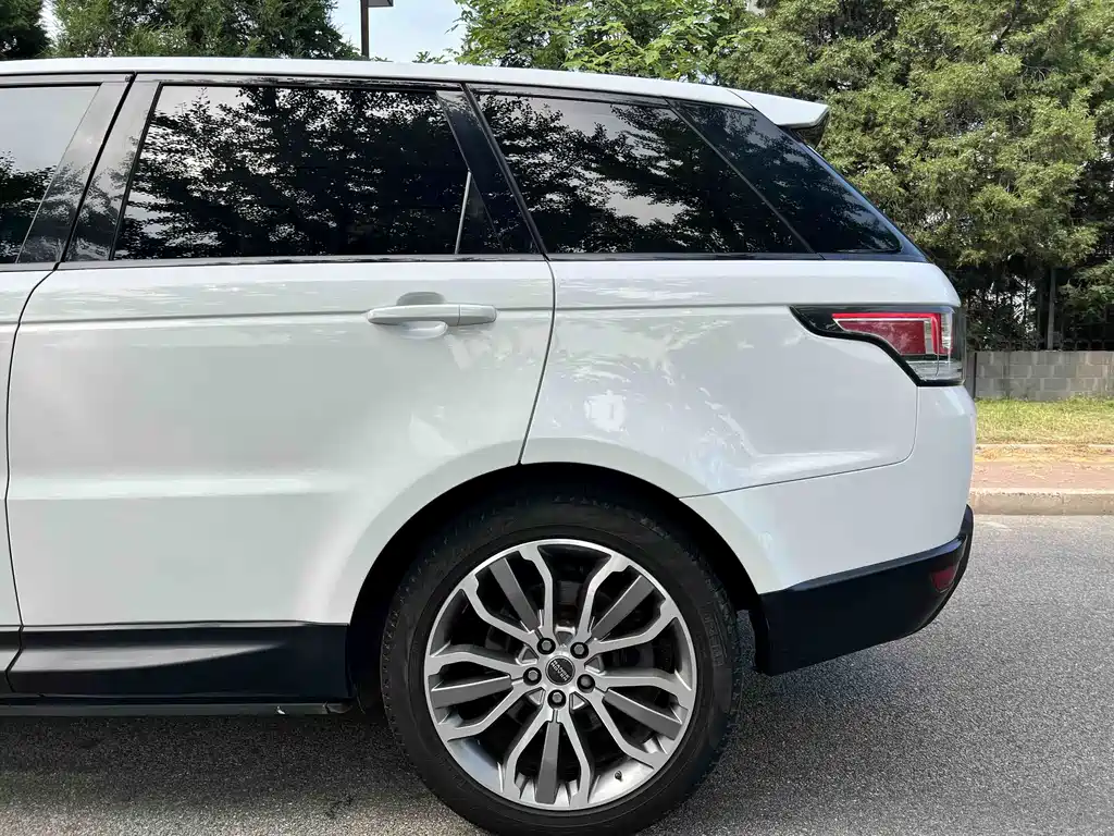 Land Rover Sport 2015 — фото 8