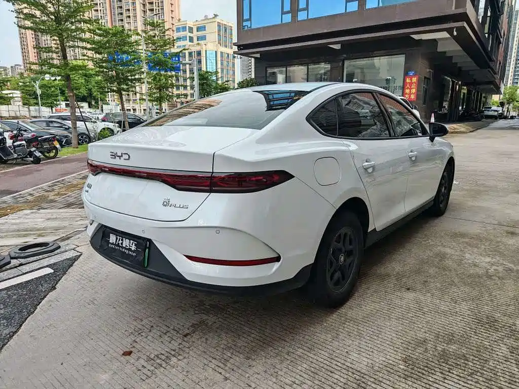BYD Qin PLUS 2025 — фото 8