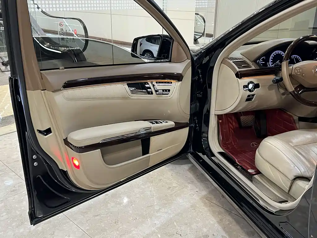 Mercedes-Benz S-Class 2010 — фото 8