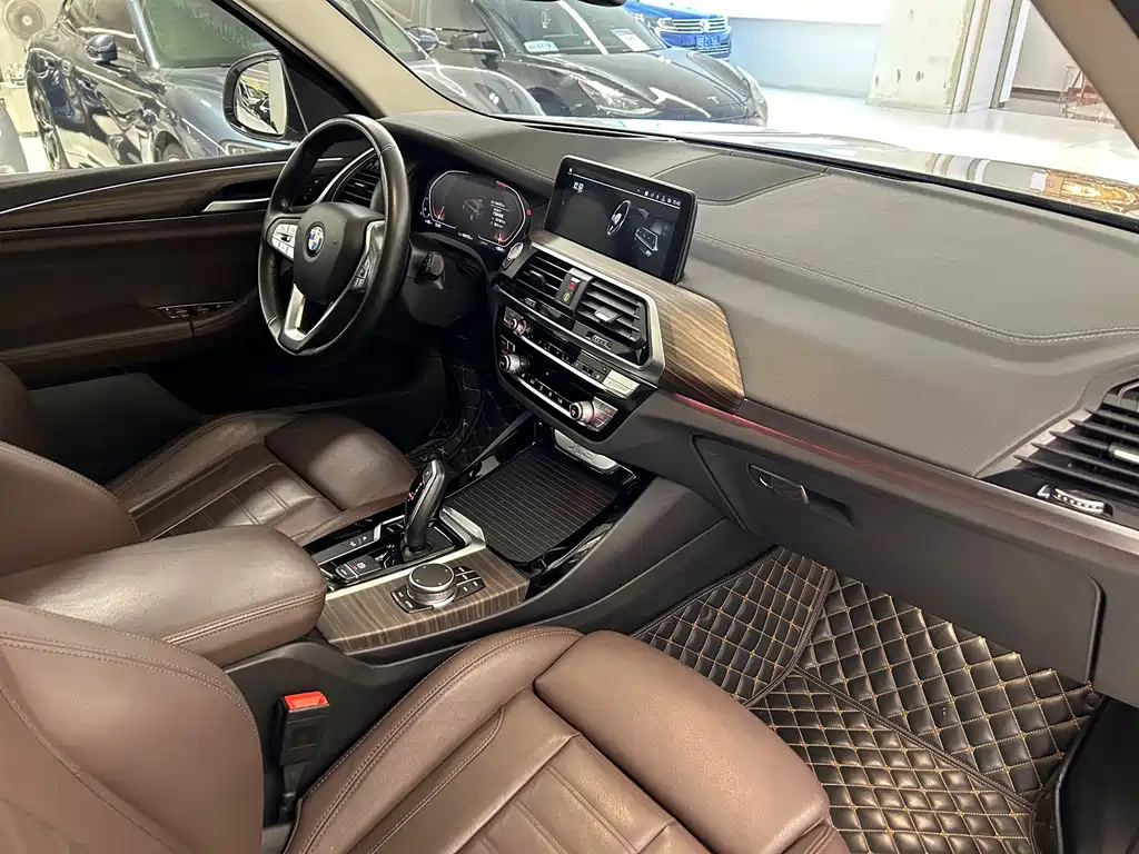 BMW X3 2020 — фото 16