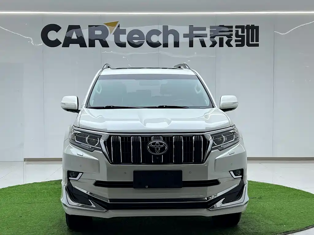 Toyota Prado 2019 — фото 8