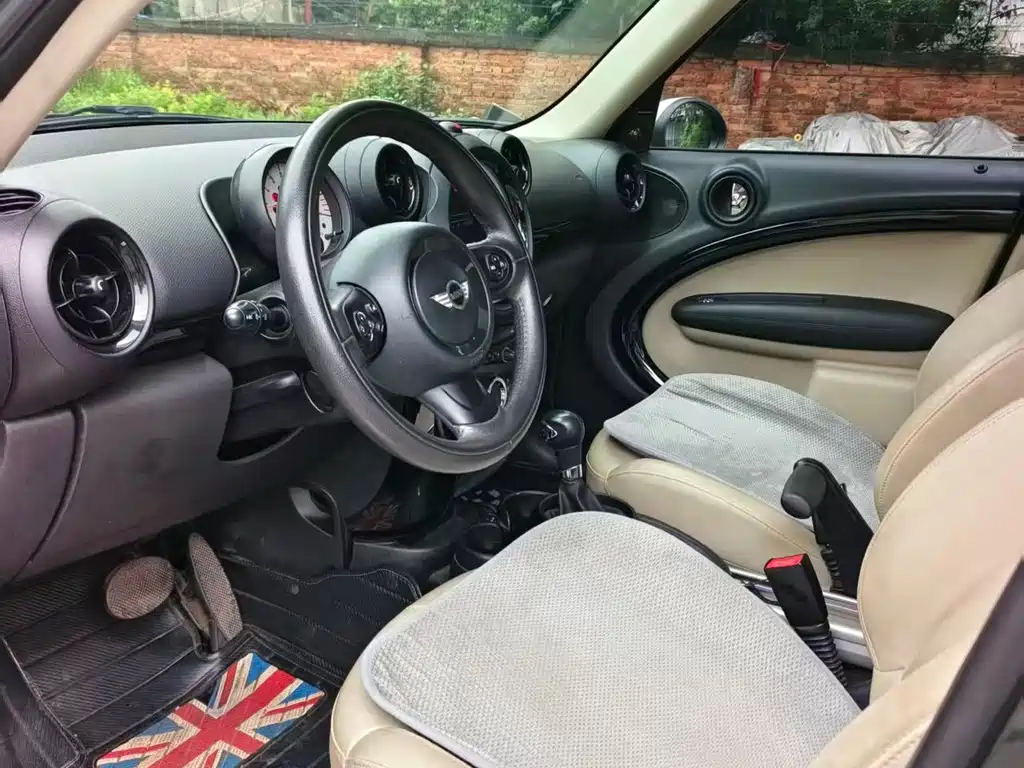 MINI Countryman 2014