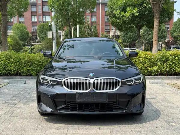 BMW 3 Series 2023