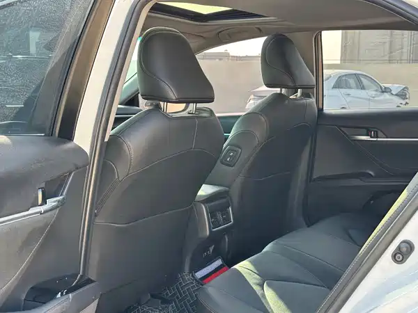Toyota Camry 2023