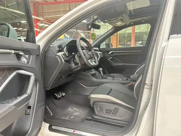Audi Q3 2024