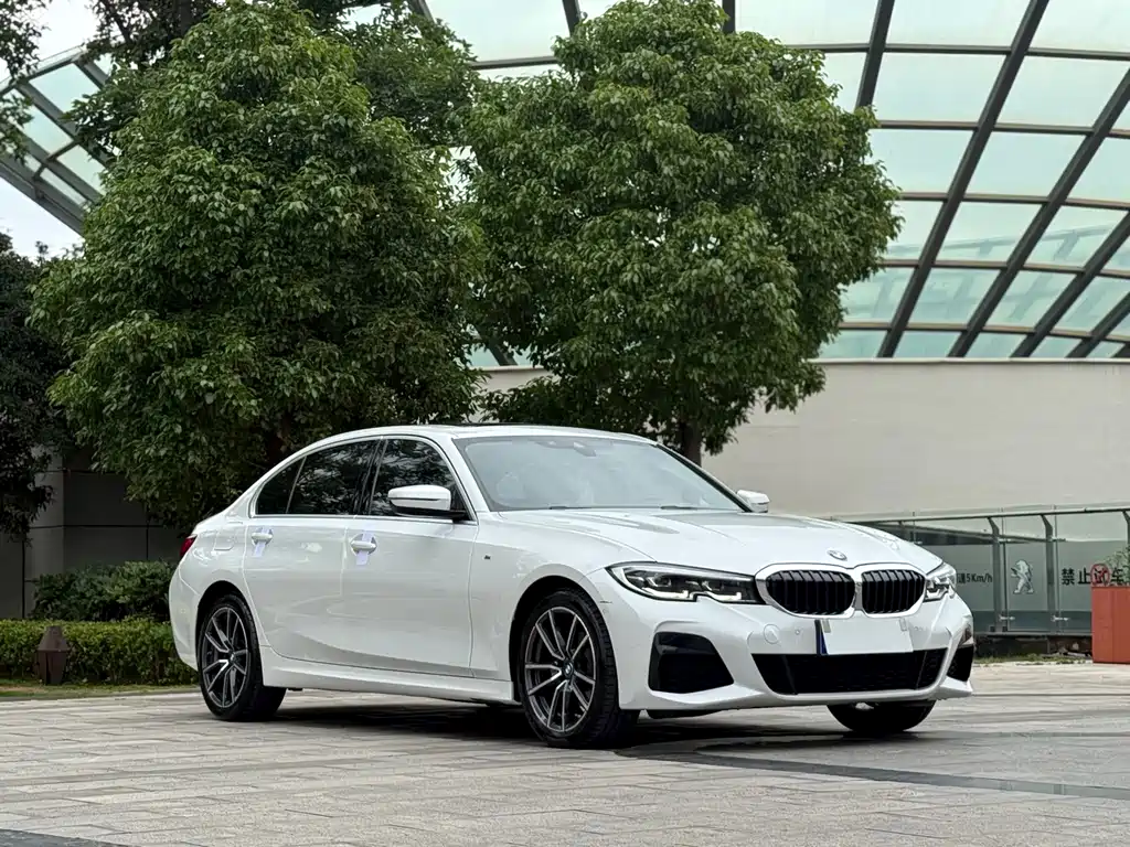 BMW 3 Series 2020