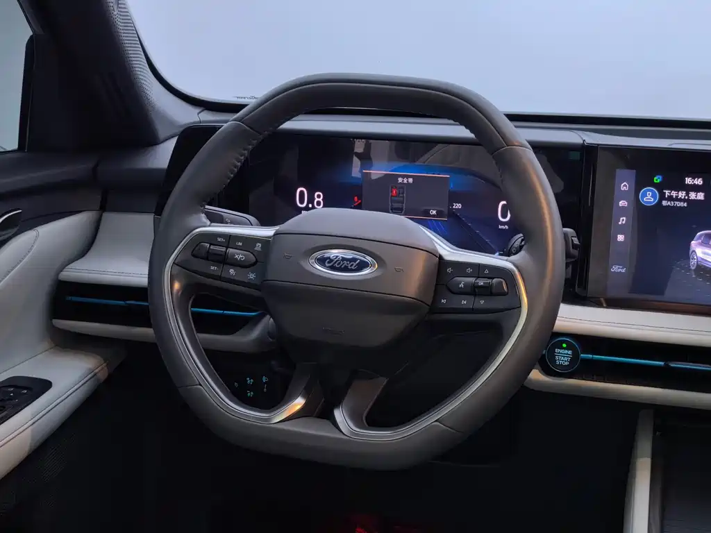 Ford Edge 2023 — фото 19
